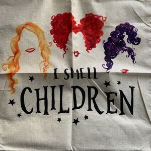 Hocus Pocus I Smell Children Decorative Square Pillowcase 17 1/2 X 17 1/2 inches